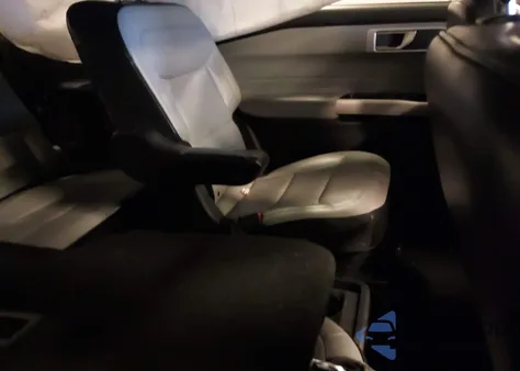 2021 Ford Explorer Xlt из США, поврежденный, VIN 1FMSK8DH5MGA60317